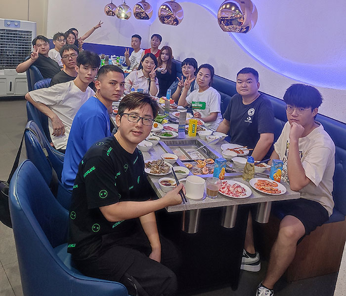 广州黑米纹发团队玩之前来一顿丰盛的海鲜自助