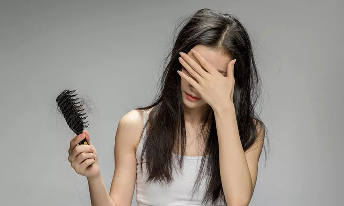 女性雄秃头顶可以纹发吗？