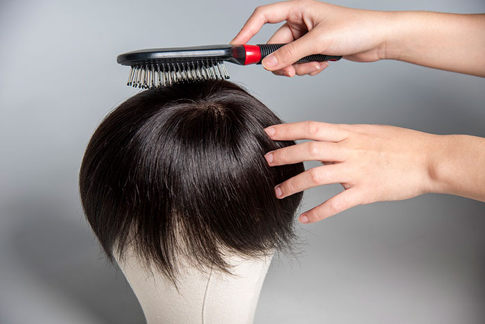 脱发戴假发太麻烦？纹发技术帮你轻松解决